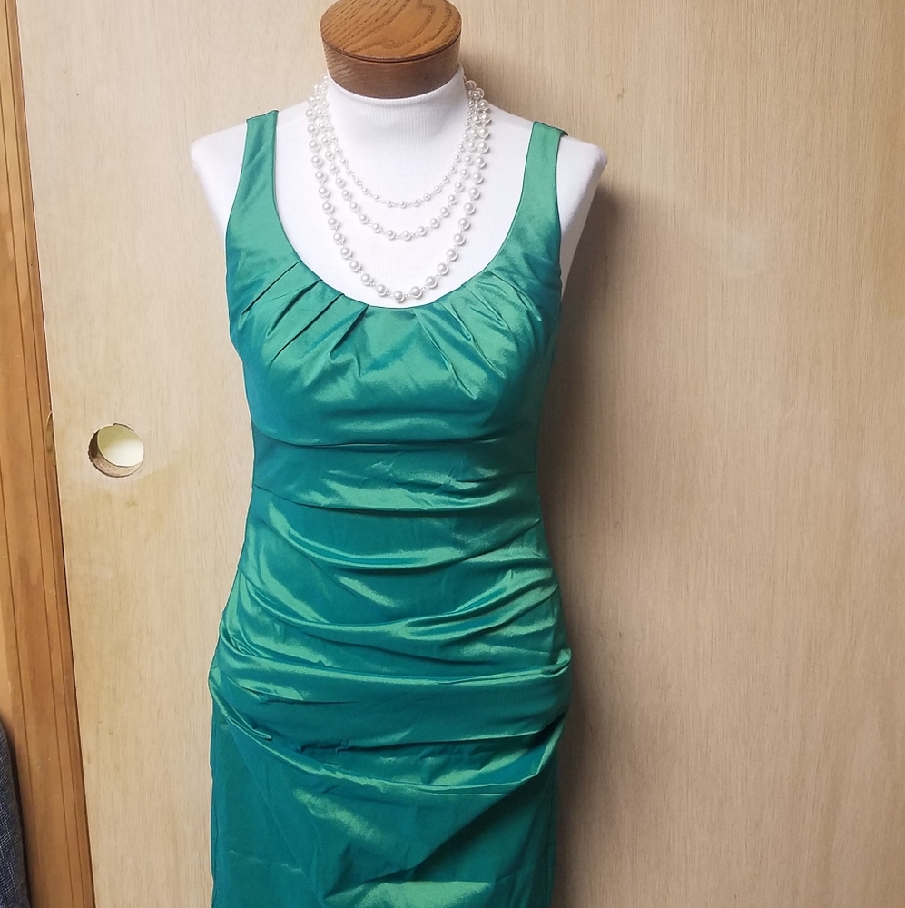 🍀Emerald Green Dress🍀